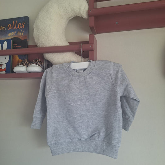Sweater grijs met personalisering