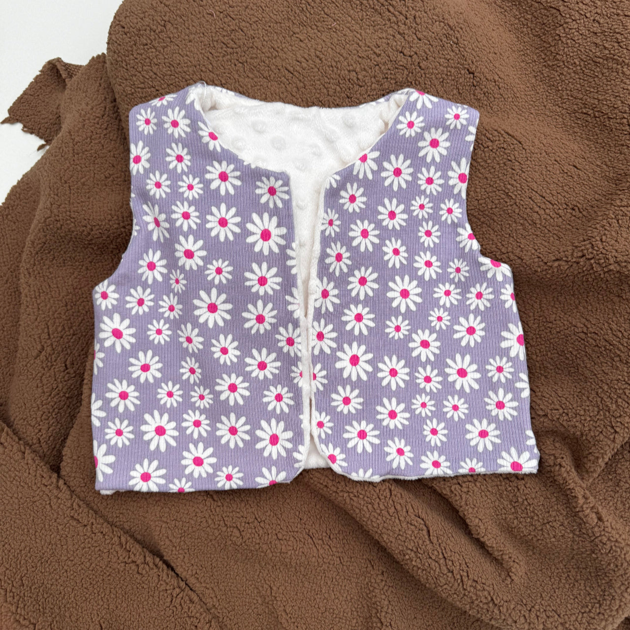 Kindergilet bloem paars